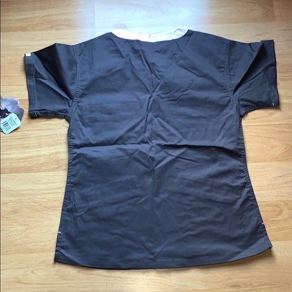 Scrub Top - Picture 2 of 5